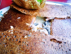 Galettes di Grano Saraceno con Cardo Gobbo di Nizza Monferrato e Castelmagno