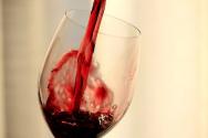 Primitivo di Manduria Vino Rosso Bicchiere Particolare