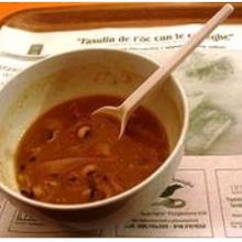 Fasulin de l'öc cun le cudeghe (fagiolini dell'occhio con le cotenne)